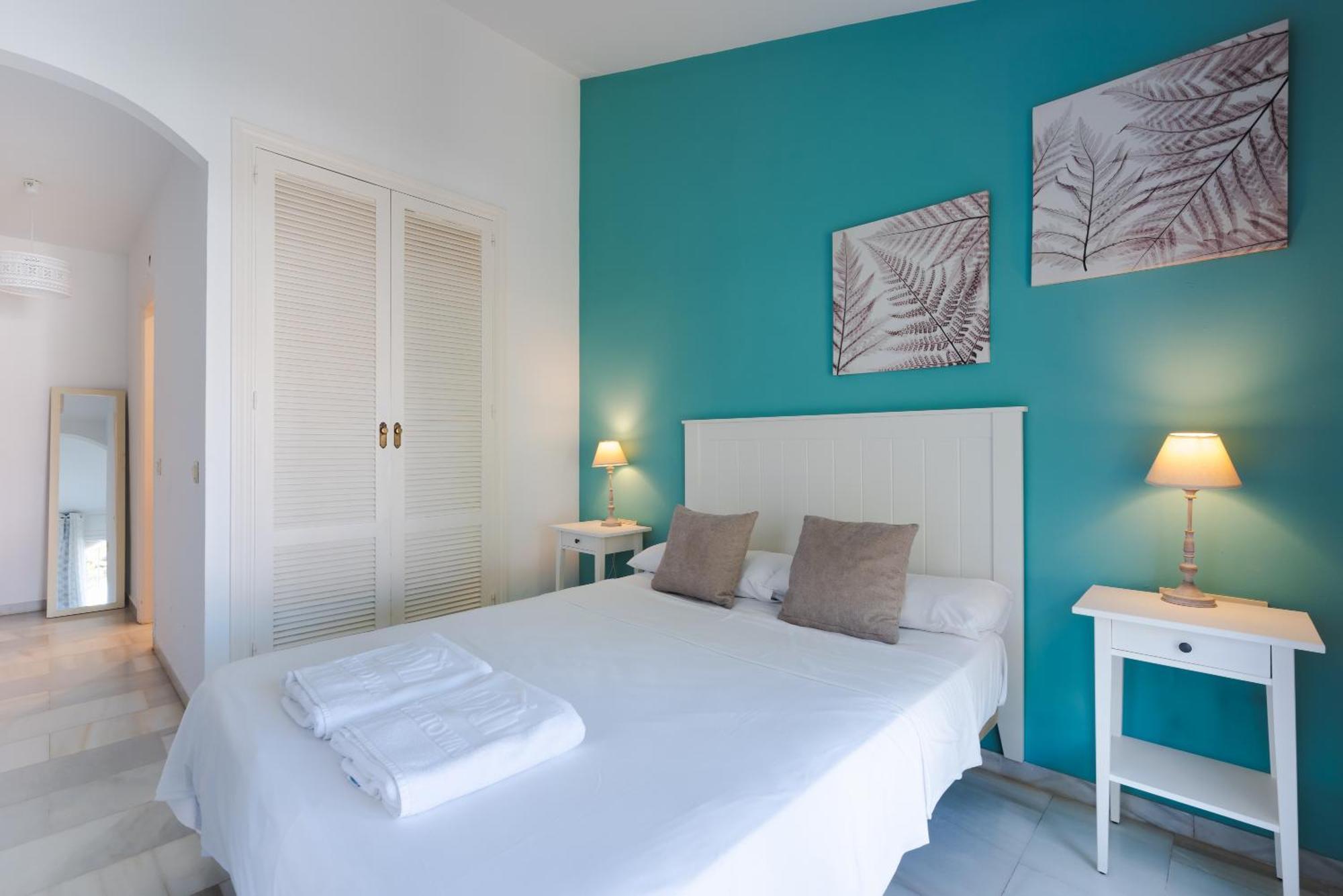 Wintowinrentals Townhouse, Pool & Beach Feriehus