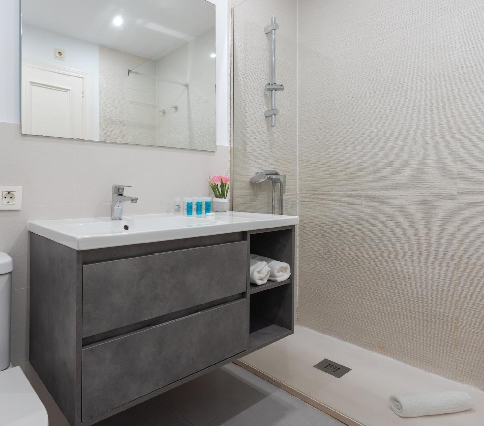 Wintowinrentals Townhouse, Pool & Beach Feriehus Marbella